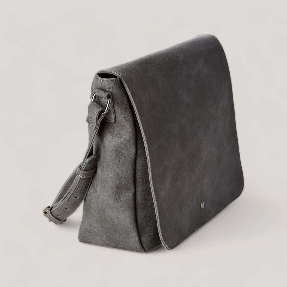 CARTER | Charcoal Classic Messenger Bag