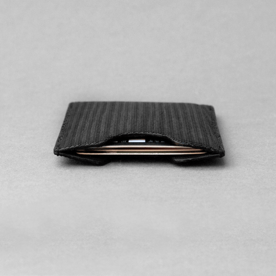 Wood Leather | Travel Card Holder - Black | men's wallet | Oliver Co. London | ALLTRUEIST