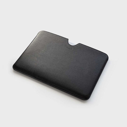 Apple Skin | Laptop Sleeve - Black | UNISEX ACCESSORIES | Oliver Co. London | ALLTRUEIST